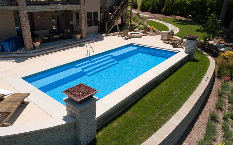 Grand Manhattan fiberglass pool sales