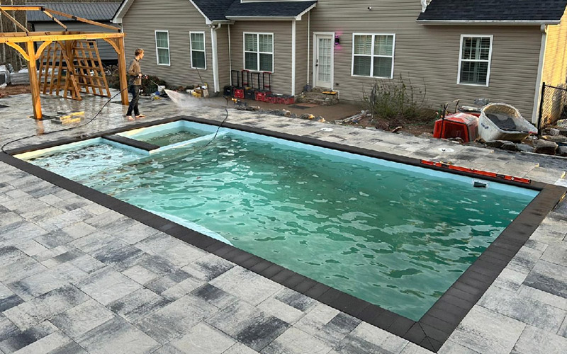 Wylela Cove Grande fiberglass pool Lake City FL