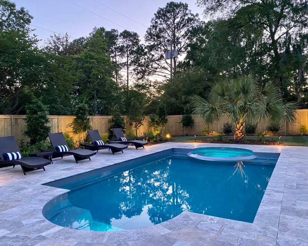 experienced fiberglass pool installer that builds backyard retreats Tallahassee FL
